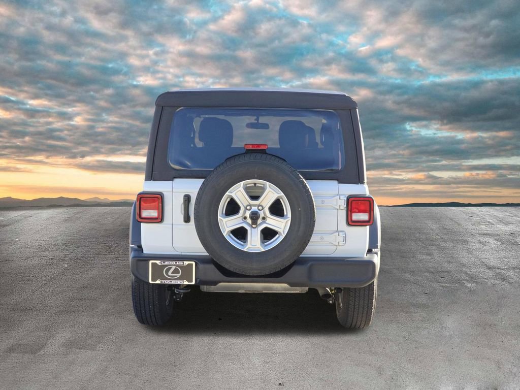 Used 2021 Jeep Wrangler Sport S image 7