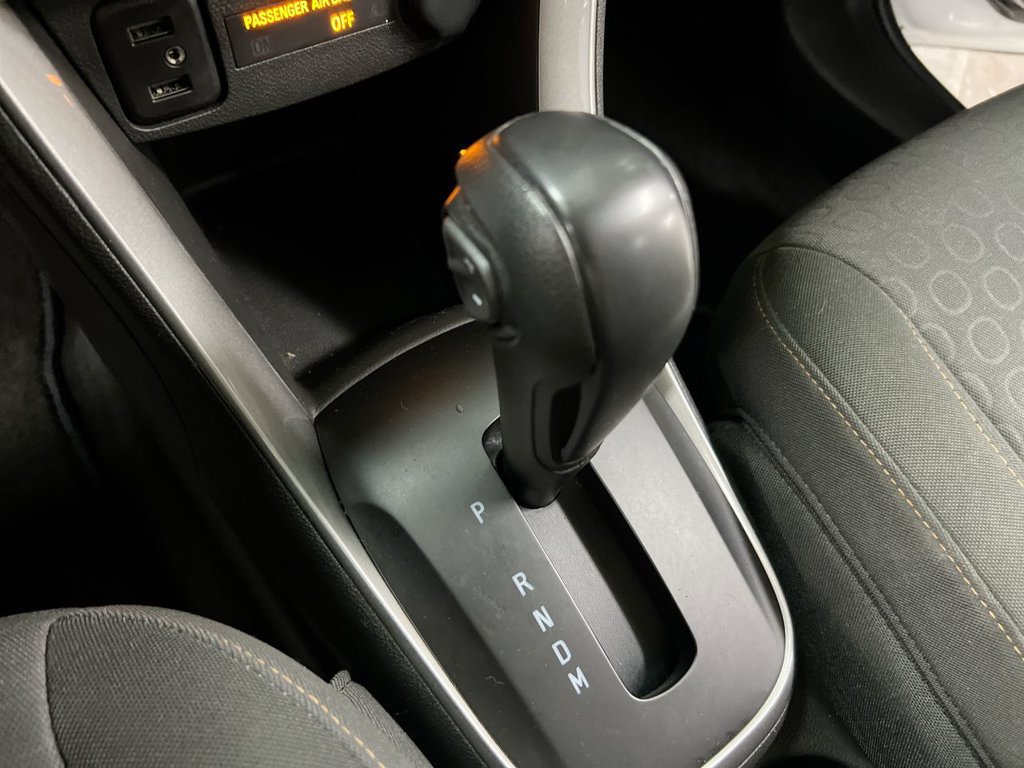 Used 2020 Chevrolet Trax LS FWD image 17