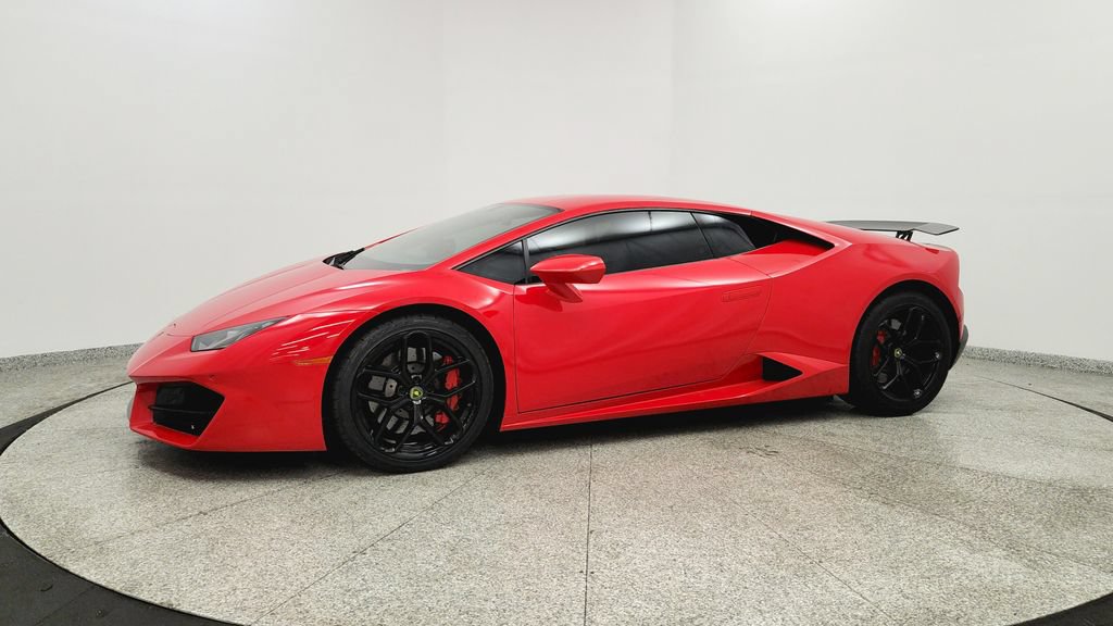 Used 2017 Lamborghini Huracan LP 580-2 RWD image 2
