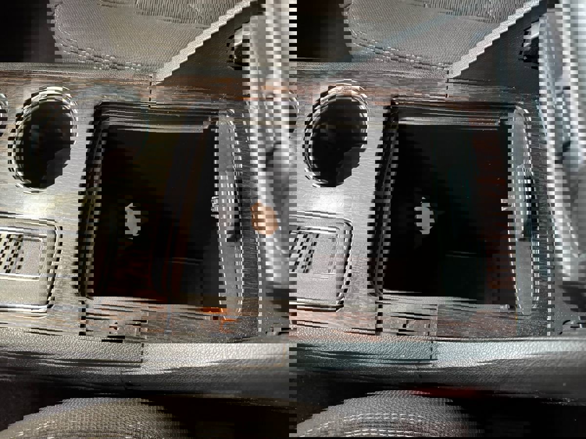 Used 2015 Chevrolet Traverse LT w/ Style and Technology Package image 35