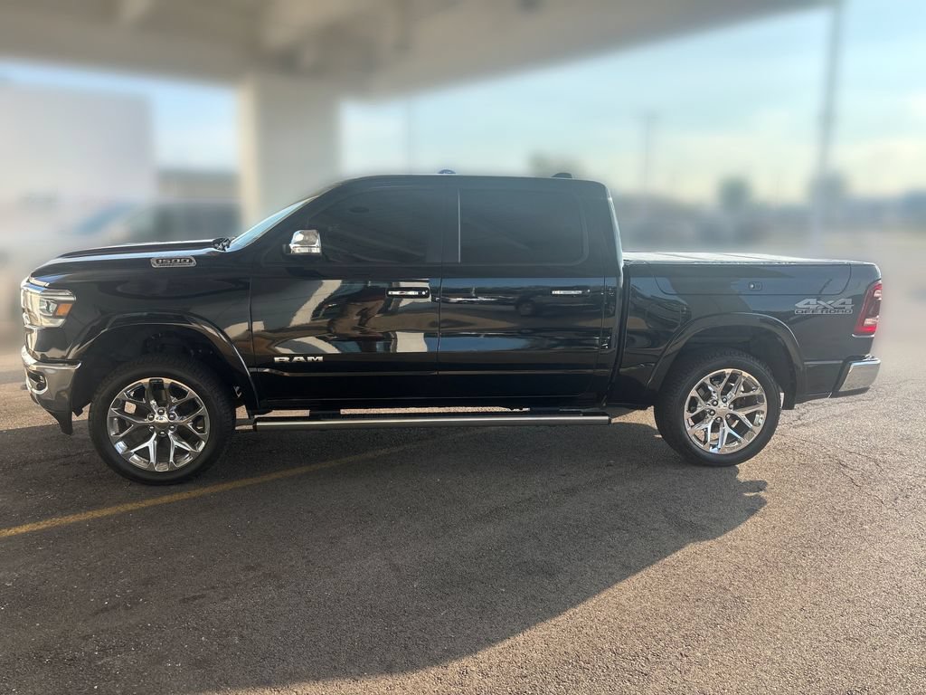 Used 2022 RAM 1500 Laramie AWD/4WD video 2