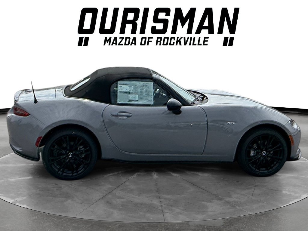 New 2026 MAZDA MX-5 Miata Club w/ Appearance Package RWD image 7