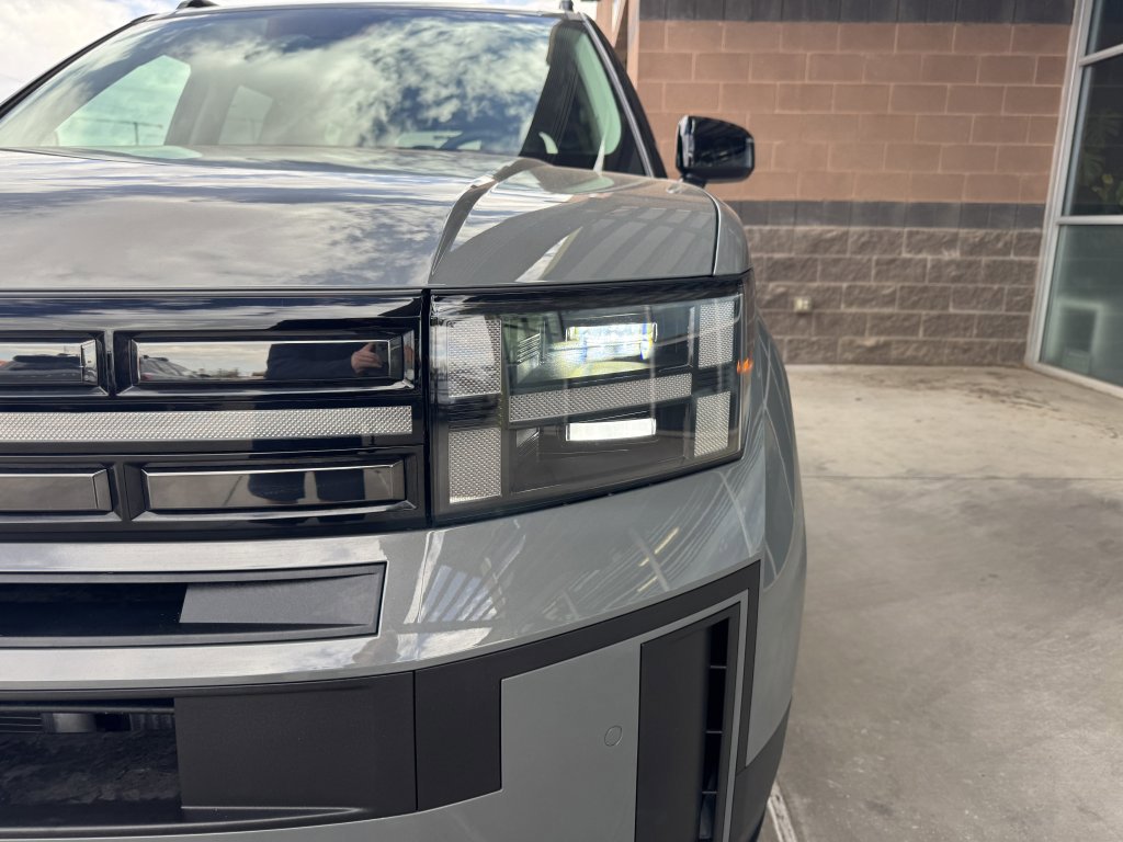 Used 2024 Hyundai Santa Fe XRT image 11