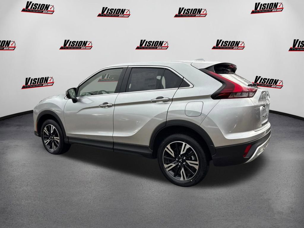 Used 2024 Mitsubishi Eclipse Cross SE AWD/4WD image 7