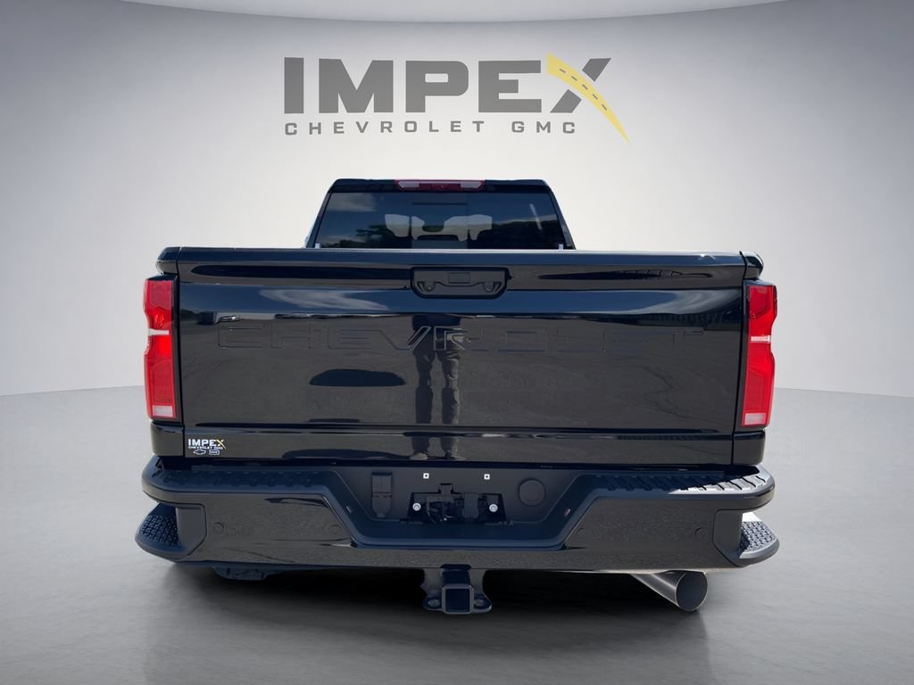 Used 2026 Chevrolet Silverado 2500 High Country w/ High Country Premium Package AWD/4WD image 5