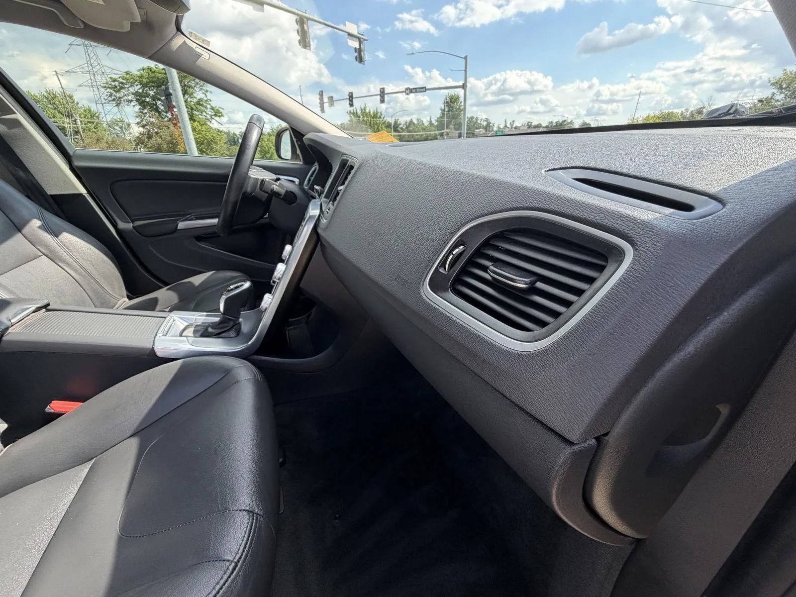 Used 2017 Volvo S60 T5 Inscription AWD/4WD image 14