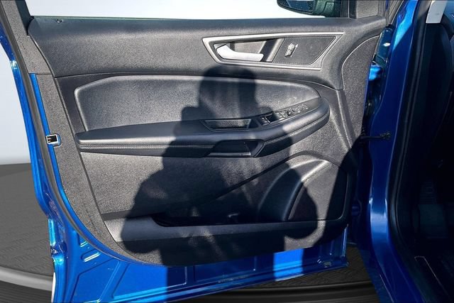Used 2021 Ford Edge SEL AWD/4WD image 19