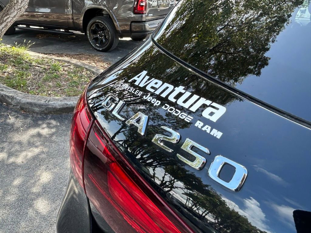 Used 2025 Mercedes-Benz GLA 250 GLA 250 image 39