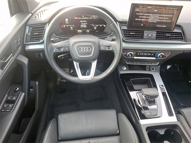 Used 2025 Audi Q5 2.0T Premium image 11