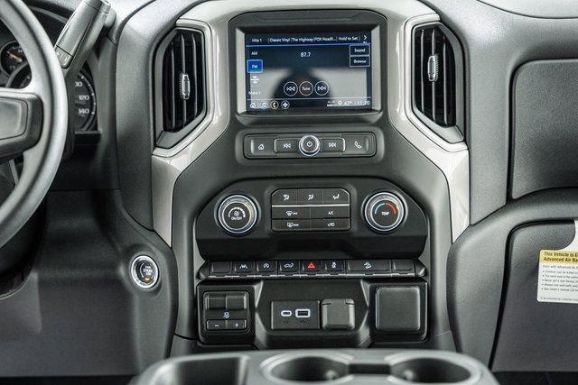 New 2026 Chevrolet Silverado 1500 Custom Trail Boss w/ Turbomax Blackout Package image 25