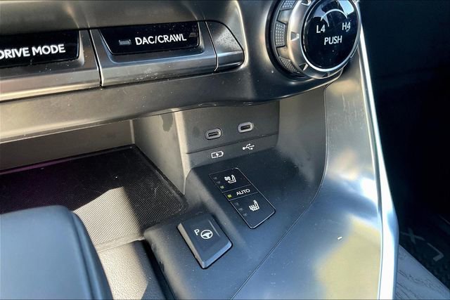 Used 2025 Lexus LX 700h Overtrail w/ Accessory Package (Z1) AWD/4WD image 16