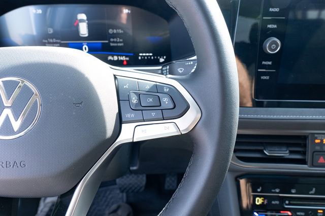 New 2026 Volkswagen Taos SE image 24