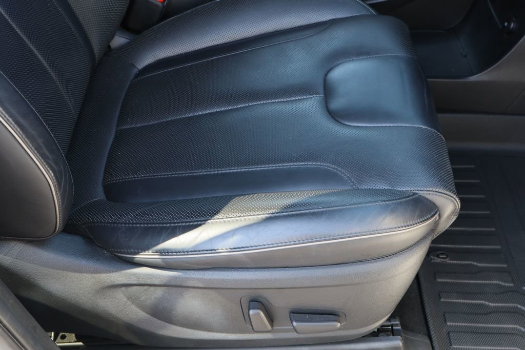 Used 2022 Hyundai Palisade Calligraphy w/ Cargo Package image 32