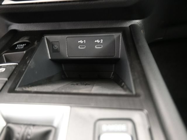 Used 2025 Nissan Kicks SV w/ SV Premium Package AWD/4WD image 14