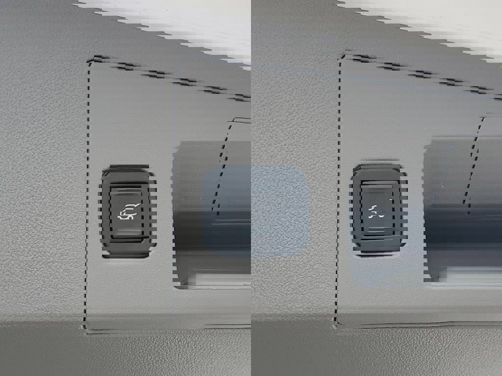 Certified 2023 Cadillac XT5 Premium Luxury AWD/4WD image 10