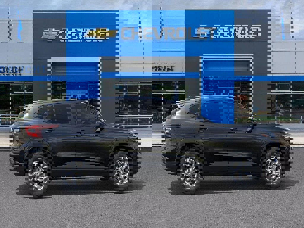 New 2026 Chevrolet Trax LS w/ LS Convenience Package image 5