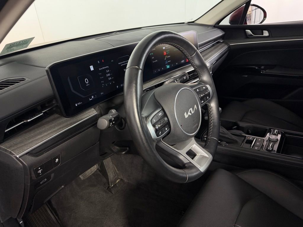 Used 2025 Kia K5 EX FWD image 21