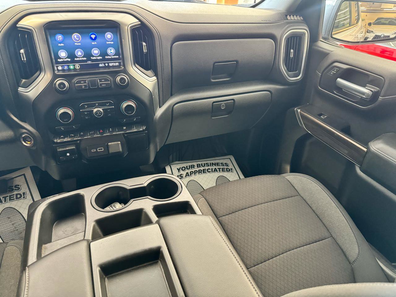 Used 2020 Chevrolet Silverado 1500 LT w/ Convenience Package AWD/4WD image 24