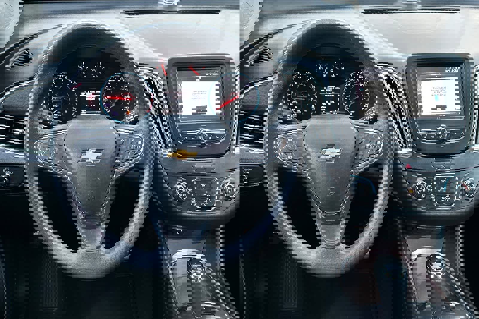 Used 2017 Chevrolet Malibu LT image 15