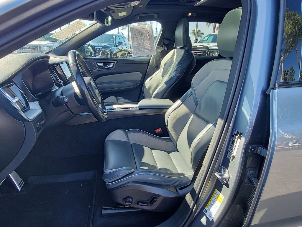 Used 2021 Volvo XC60 T8 R-Design w/ Advanced Package image 20