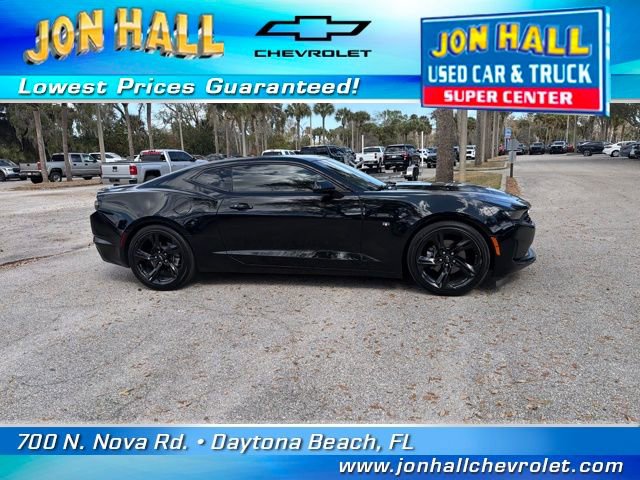 Used 2020 Chevrolet Camaro LT w/ RS Package image 15