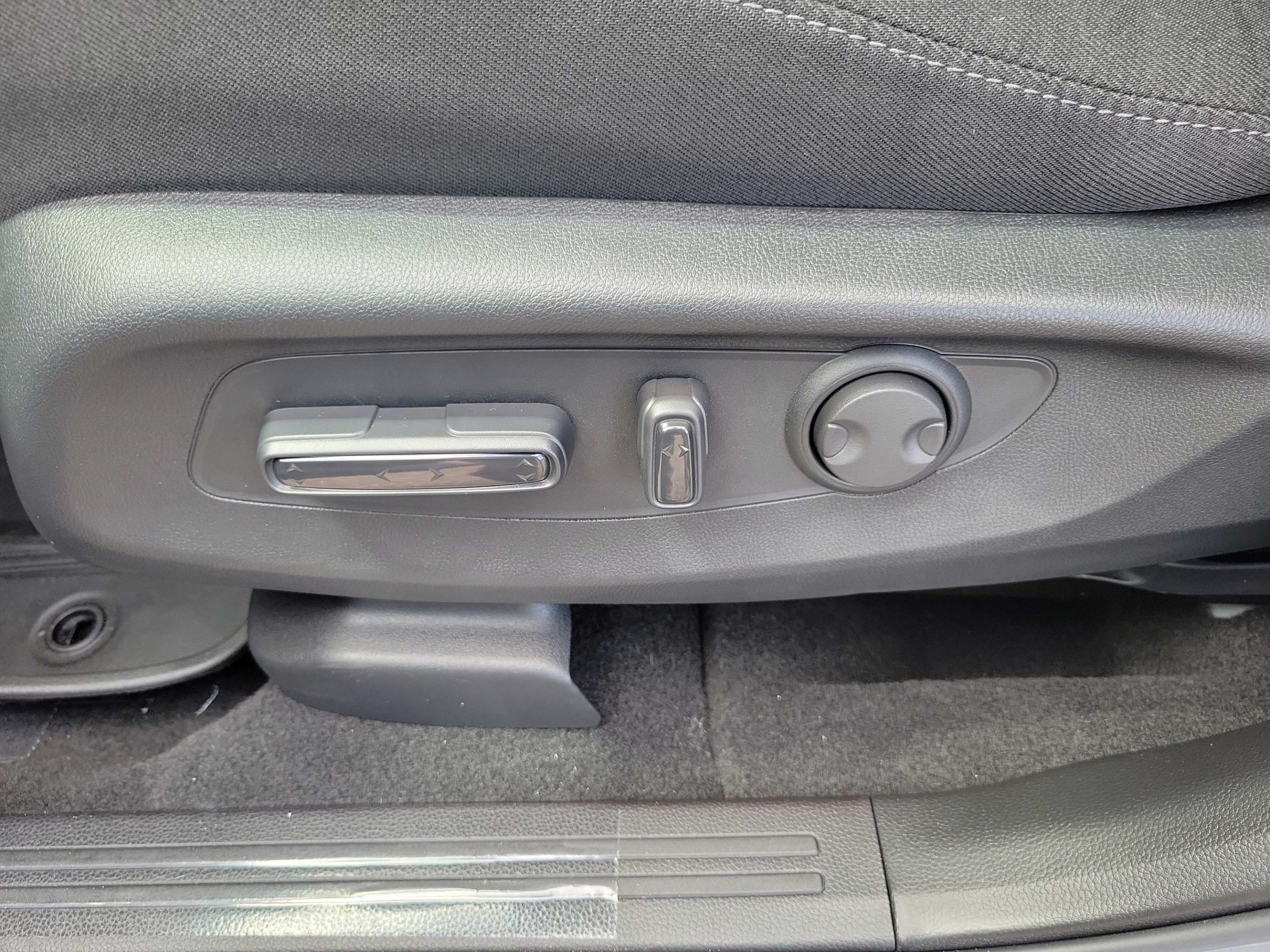 New 2026 Honda CR-V EX image 26
