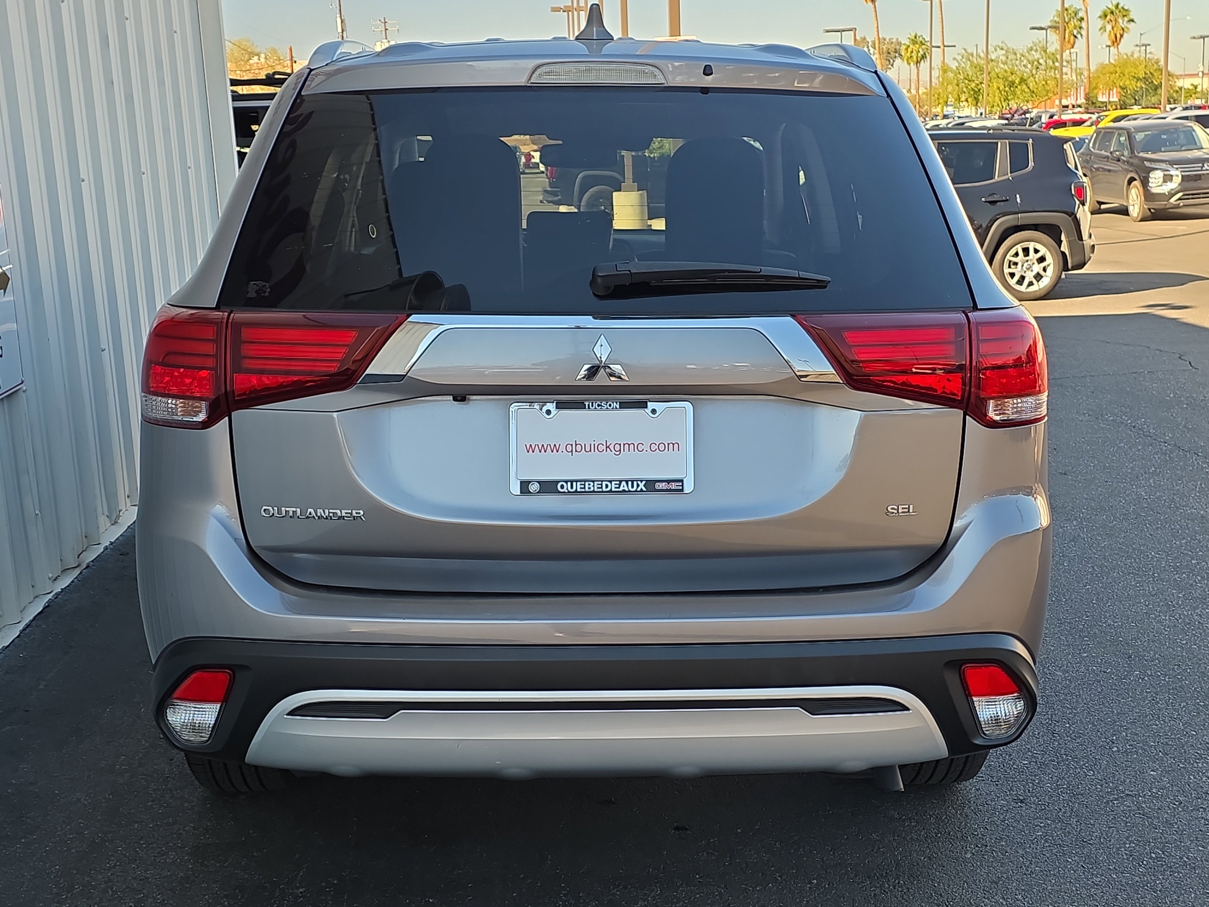 Used 2020 Mitsubishi Outlander LE image 6