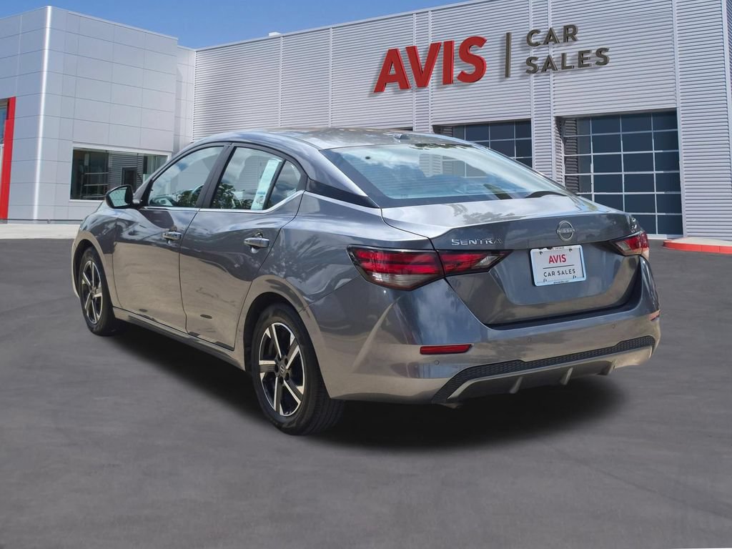 Used 2025 Nissan Sentra SV FWD image 9