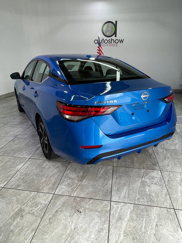 Used 2024 Nissan Sentra SV image 7