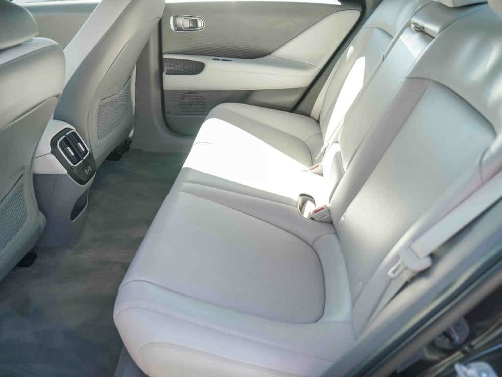 Used 2023 Hyundai Ioniq 6 SEL RWD image 18