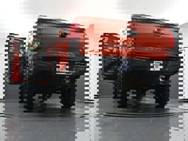 Used 2017 Toyota Tacoma TRD Off-Road w/ Tow Package (A/T) image 34