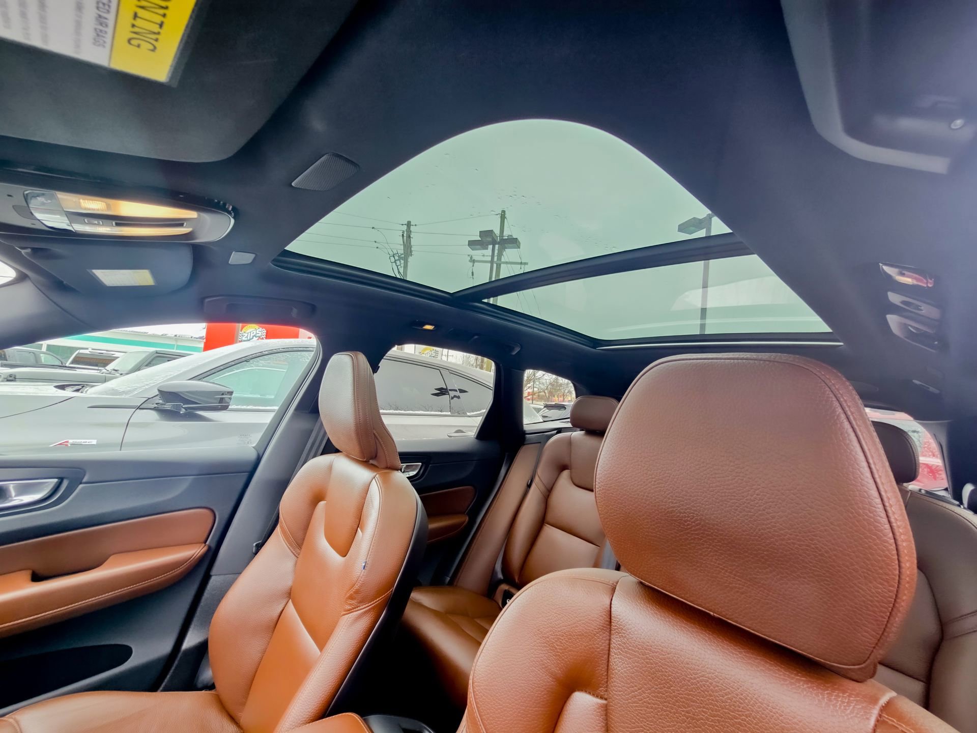 Used 2024 Volvo XC60 T8 Plus w/ Climate Package image 17