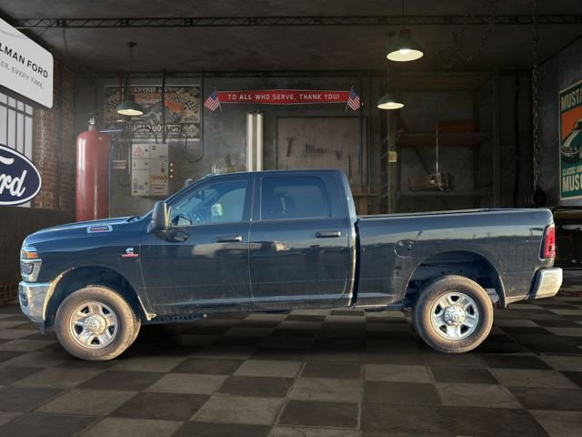 Used 2025 RAM 2500 Tradesman w/ Chrome Appearance Group AWD/4WD image 17