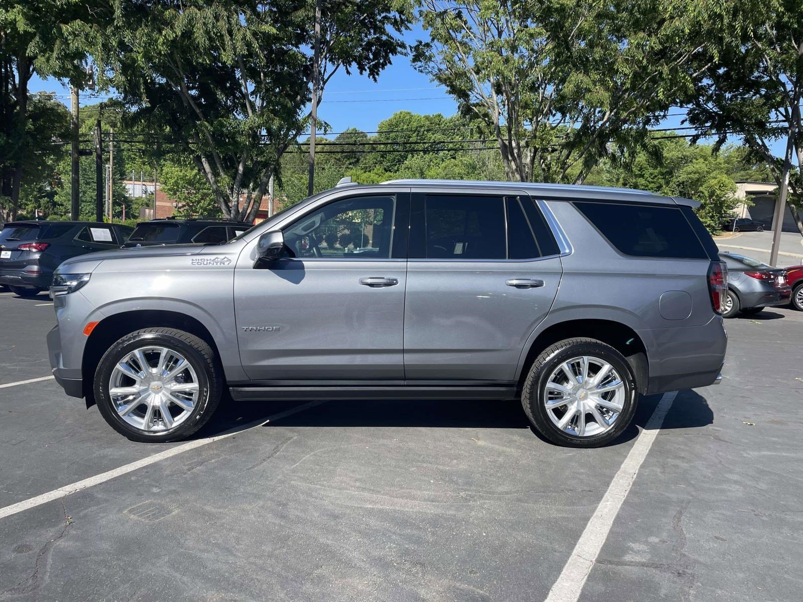 Used 2021 Chevrolet Tahoe High Country AWD/4WD image 8
