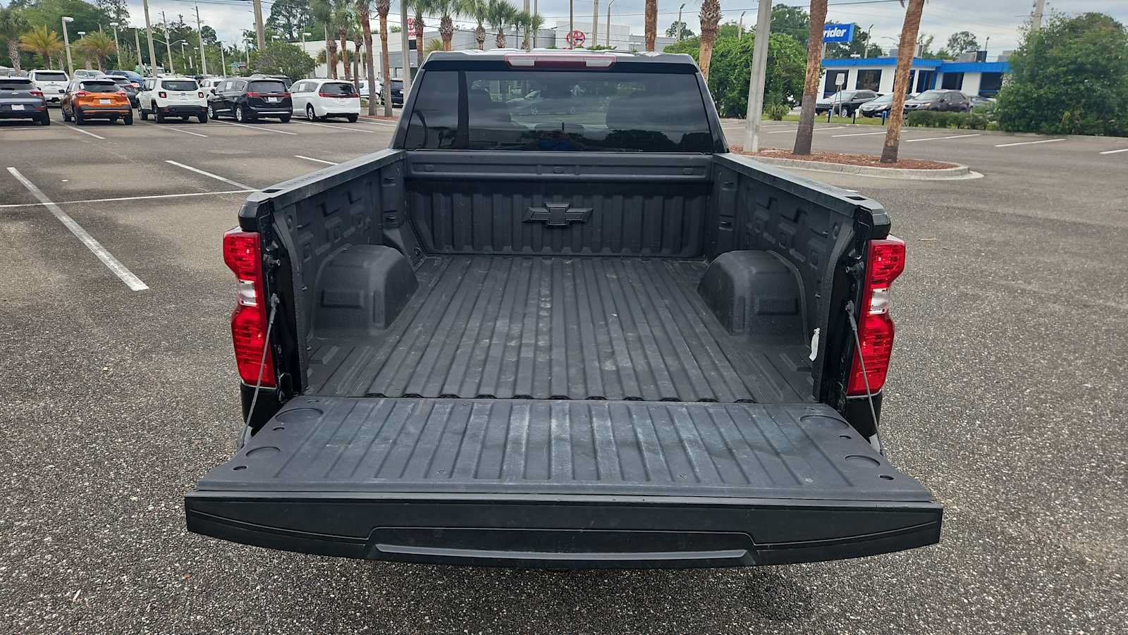 Used 2023 Chevrolet Silverado 1500 LT w/ Protection Package AWD/4WD image 20