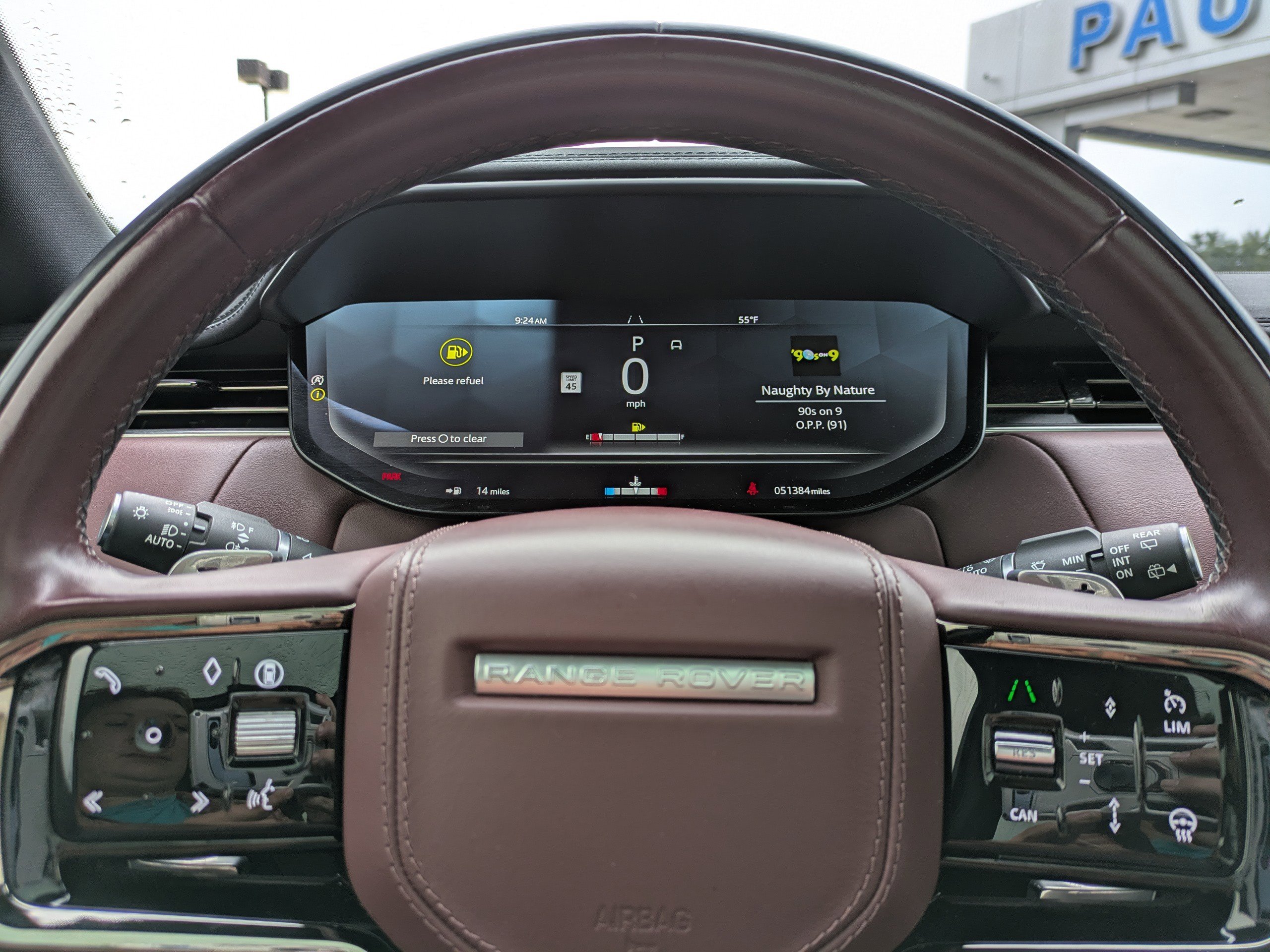 Used 2024 Land Rover Range Rover Sport Dynamic SE image 31