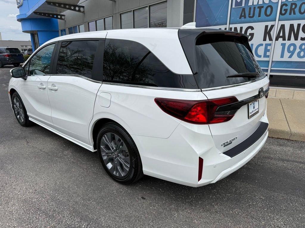 Used 2026 Honda Odyssey Touring image 8