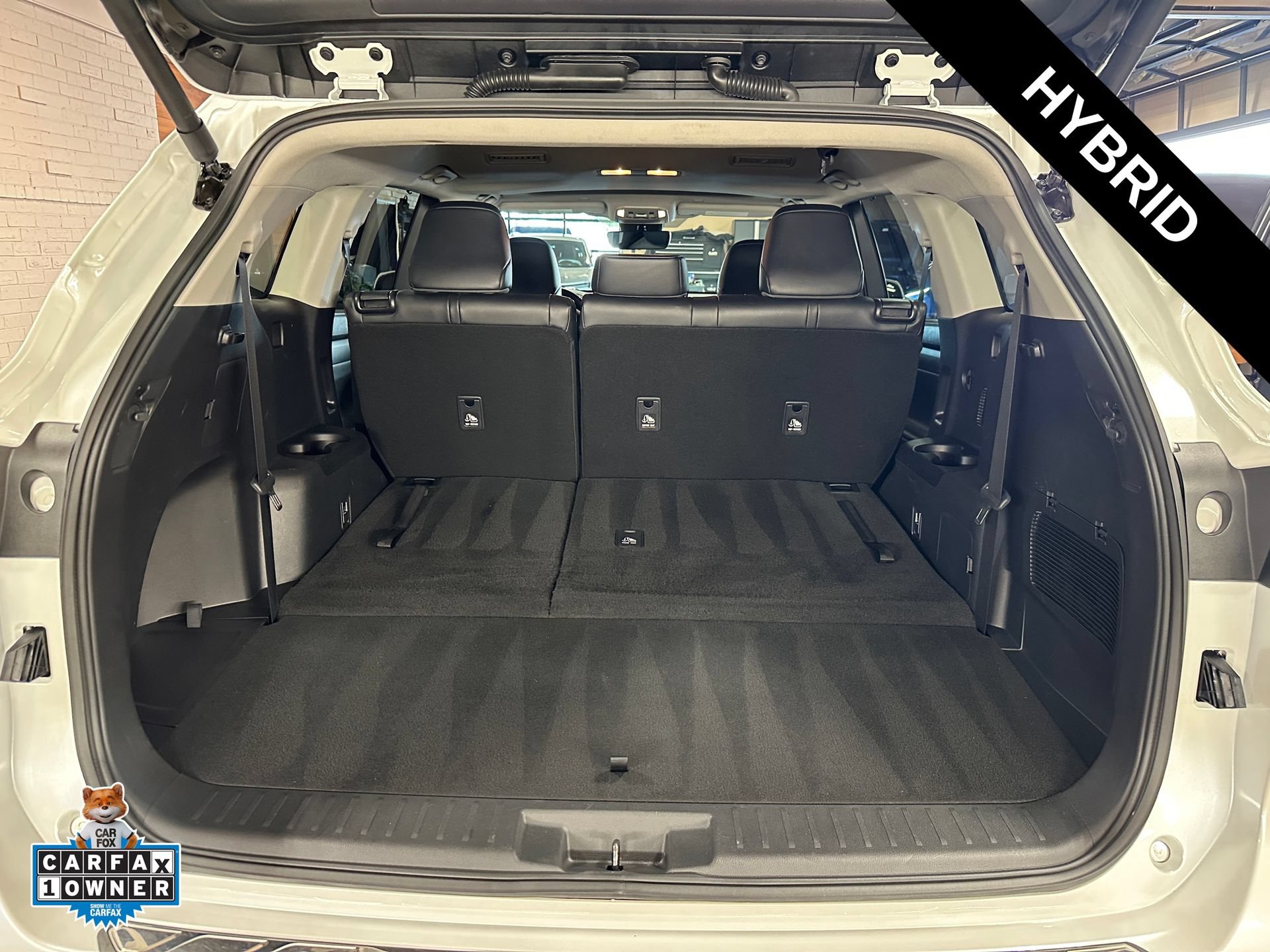 Used 2025 Toyota Highlander XLE AWD/4WD image 18