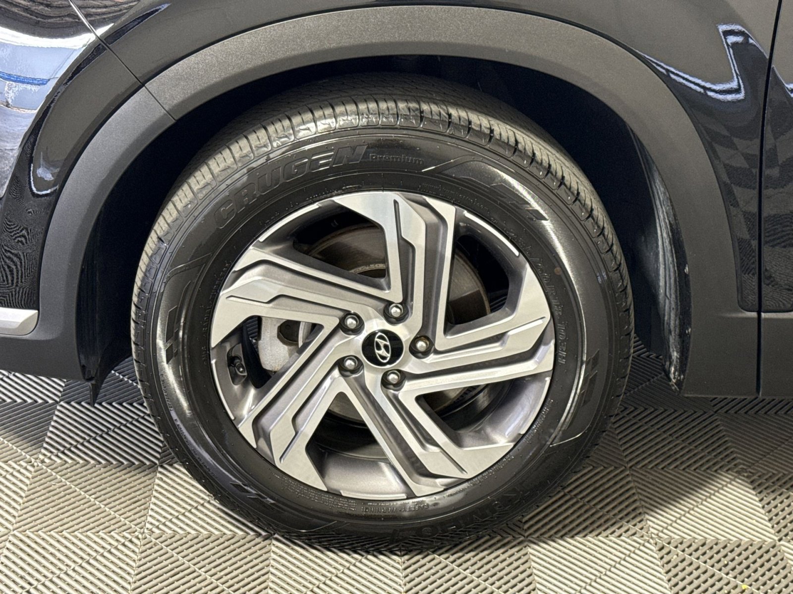 Used 2023 Hyundai Santa Fe SE image 12