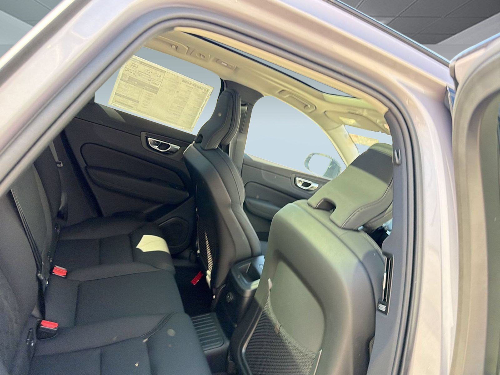 New 2026 Volvo XC60 T8 Plus w/ Climate Package AWD/4WD image 30