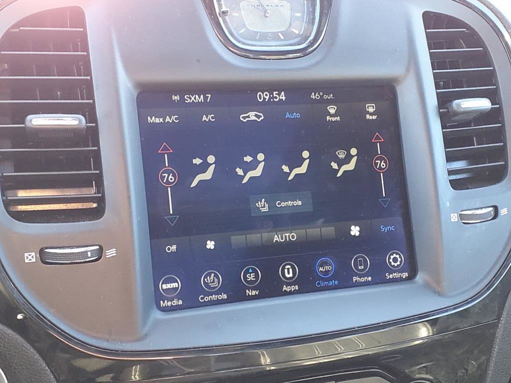 Used 2023 Chrysler 300 S image 10