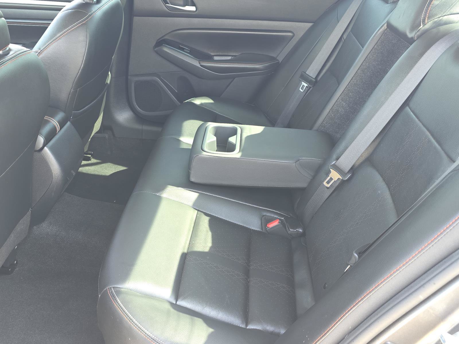 Used 2023 Nissan Altima 2.5 SR w/ SR Premium Package FWD image 19