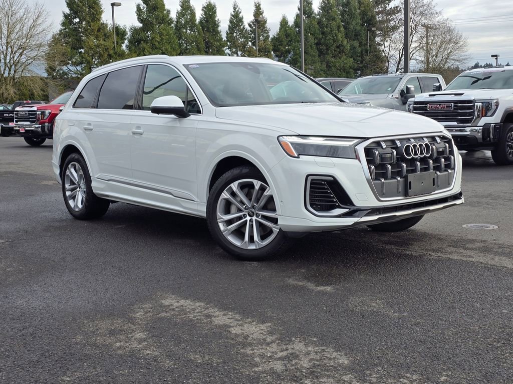 Used 2025 Audi Q7 3.0T Premium Plus image 38