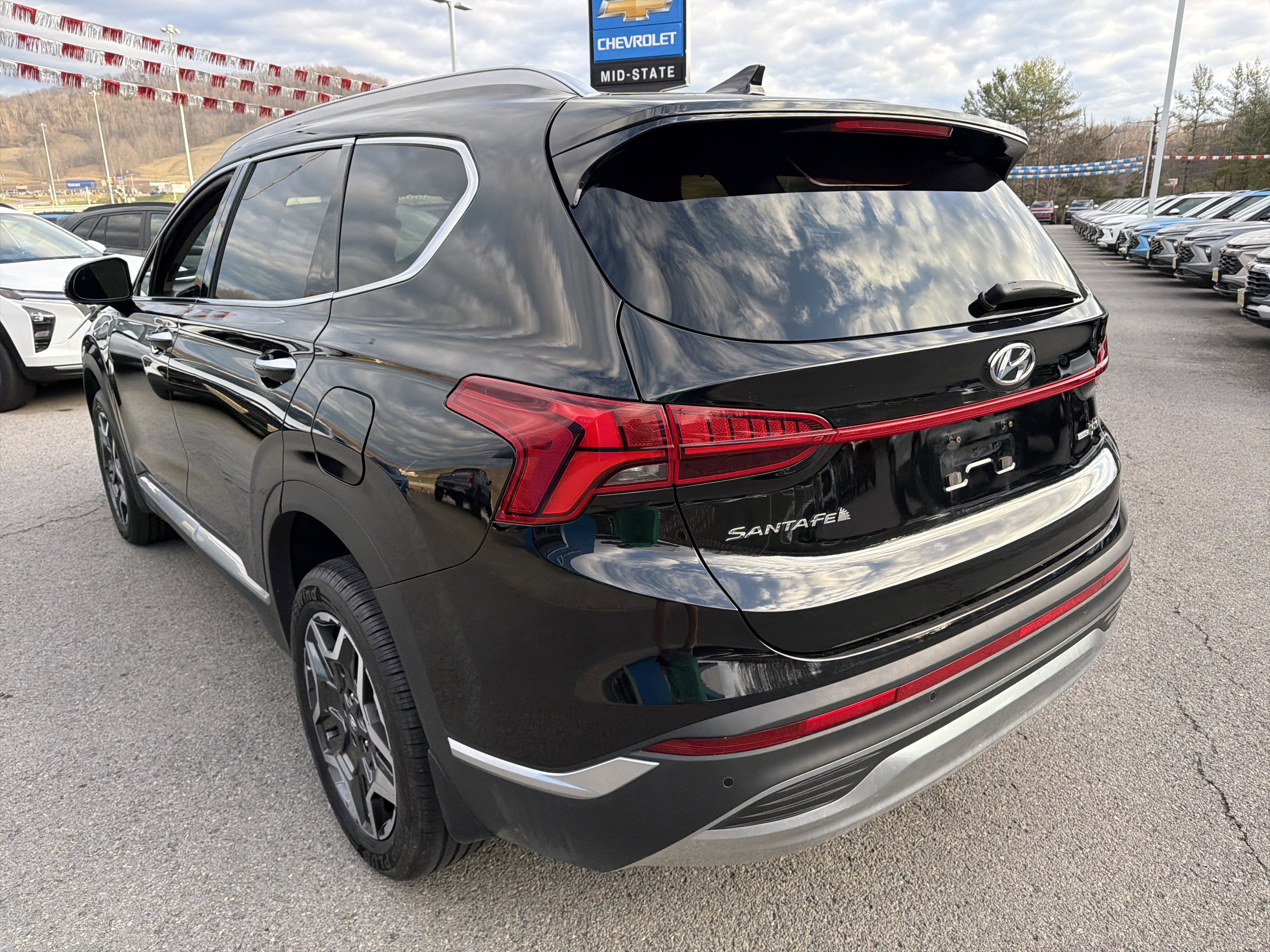 Used 2023 Hyundai Santa Fe SEL Premium w/ Cargo Package AWD/4WD image 6