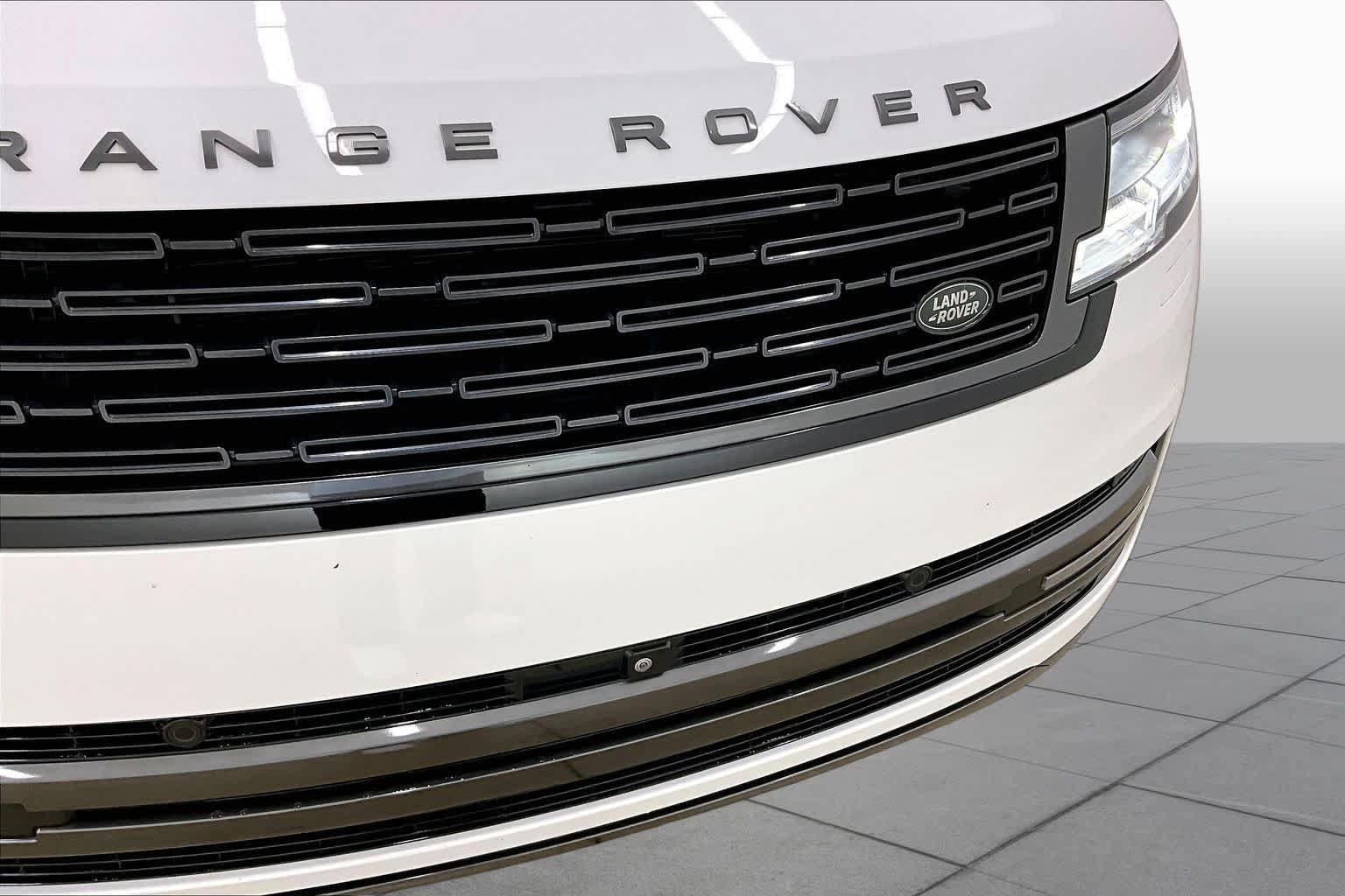 Used 2023 Land Rover Range Rover Long Wheelbase SE AWD/4WD image 29