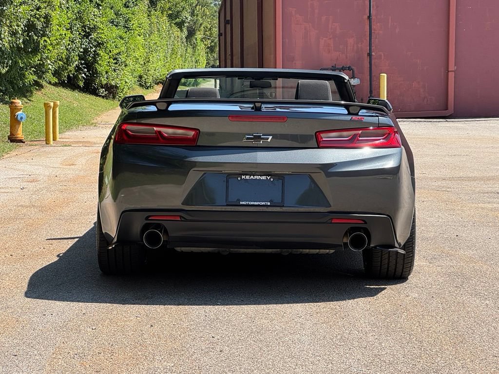 Used 2017 Chevrolet Camaro SS RWD image 6