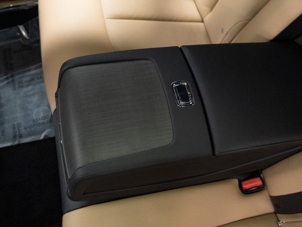 Used 2025 Rolls-Royce Ghost image 27