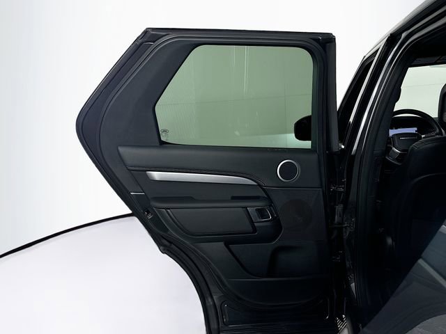 Used 2024 Land Rover Discovery Dynamic SE image 23
