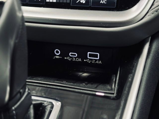 Used 2023 Subaru Outback Limited image 31