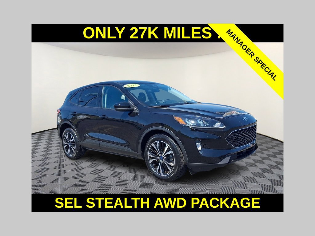 Used 2022 Ford Escape SEL w/ SEL Stealth AWD Package image 1